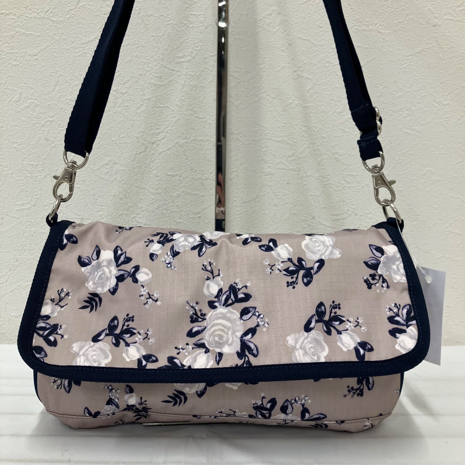 887 LeSportsac レスポートサック NATALIE ナタリー ショルダーバッグ 