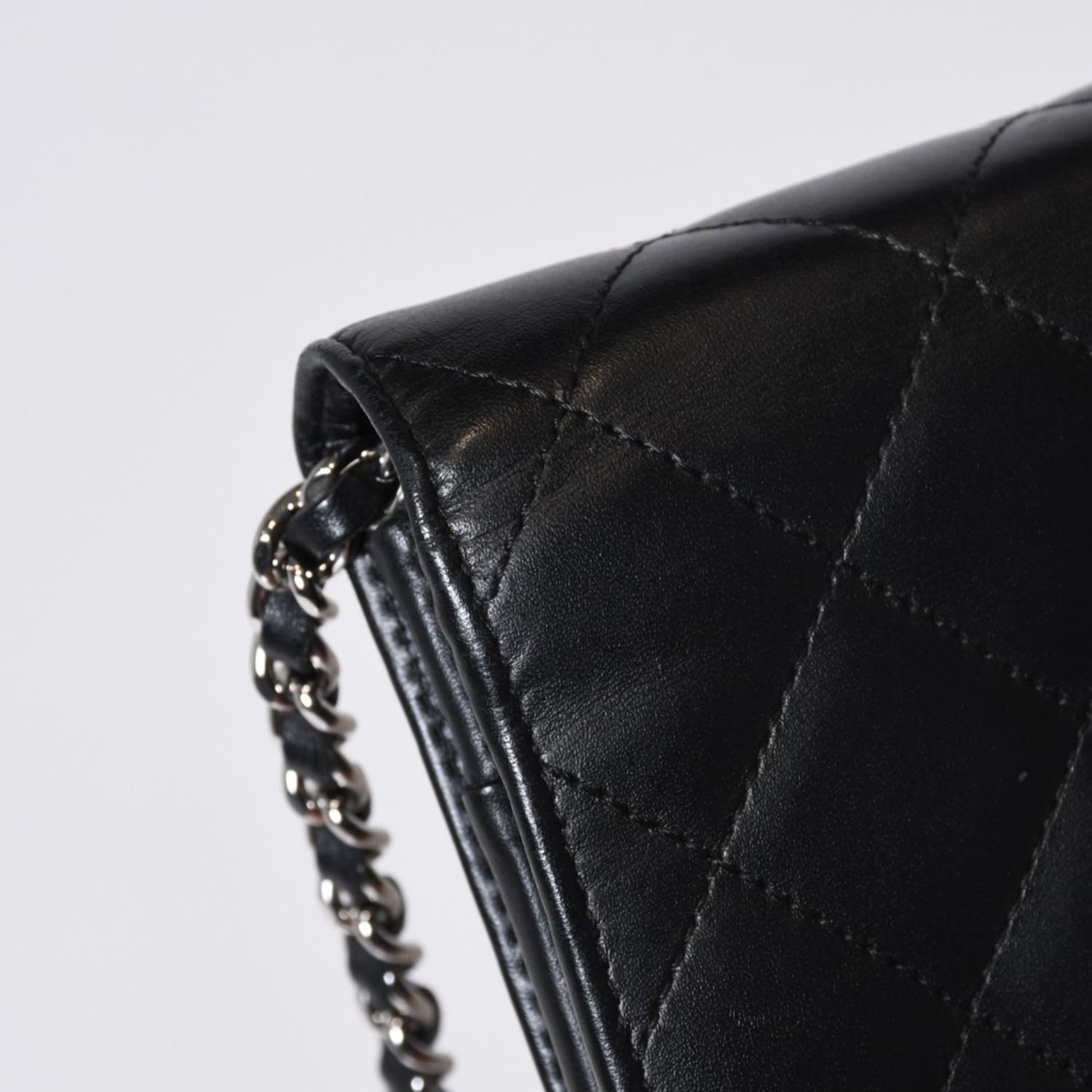 CHANEL シャネル カンボンライン ココマーク チェーンウォレット 16 