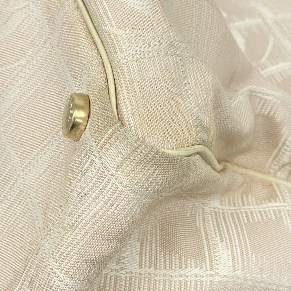 Buy from Japan Easily