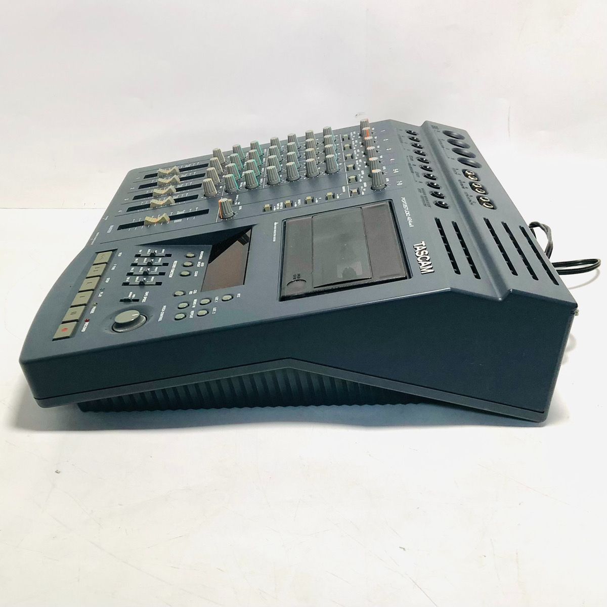 タスカム TASCAM 424 MKII PORTASTUDIO カセットMTR バッグ・取扱説明