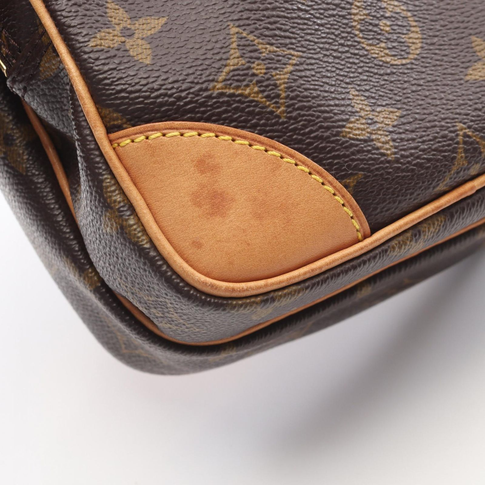 Buy from Japan Easily