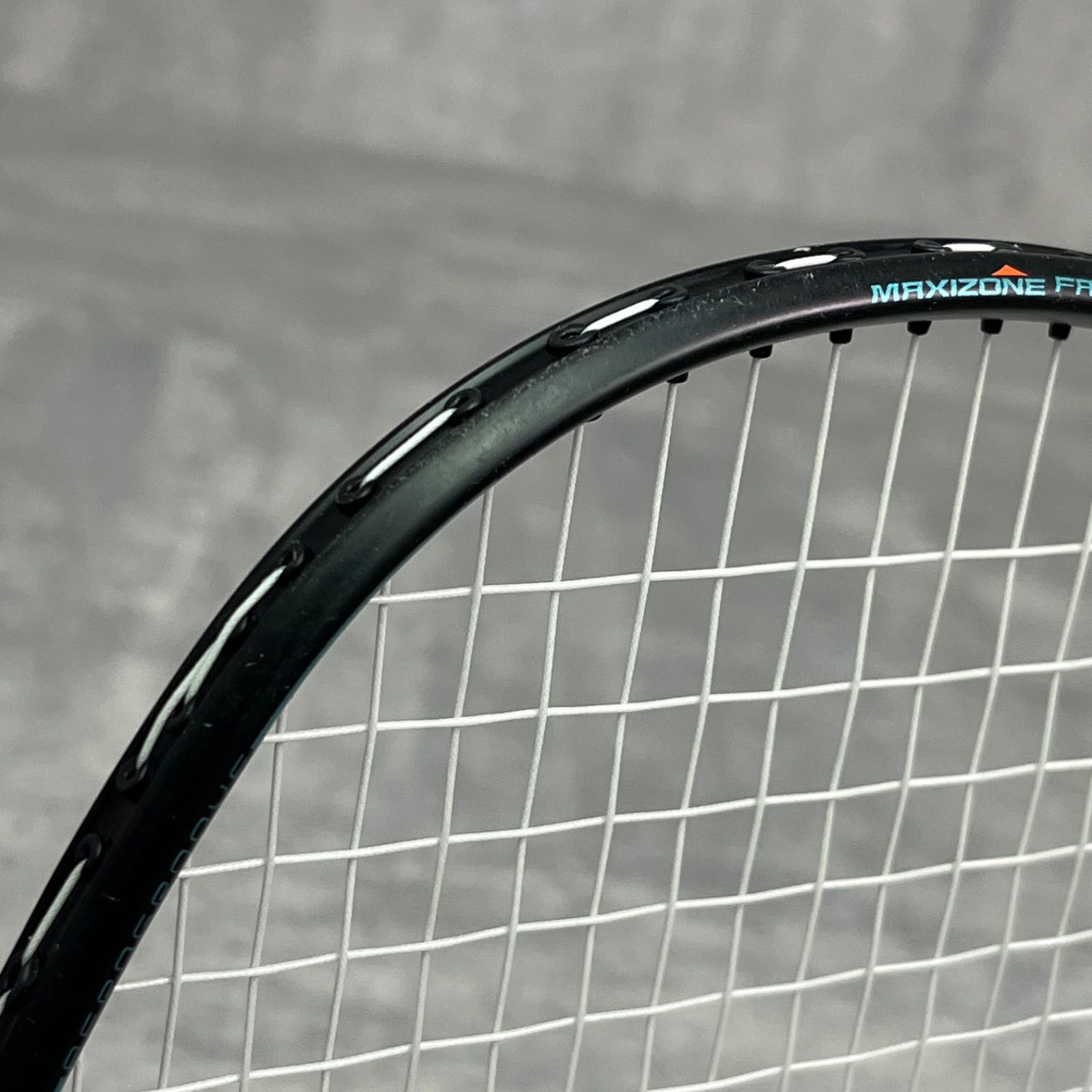 美品 MIZUNO ACROSPEED 3 5U6 ミズノ アクロスピード 3 バドミントン