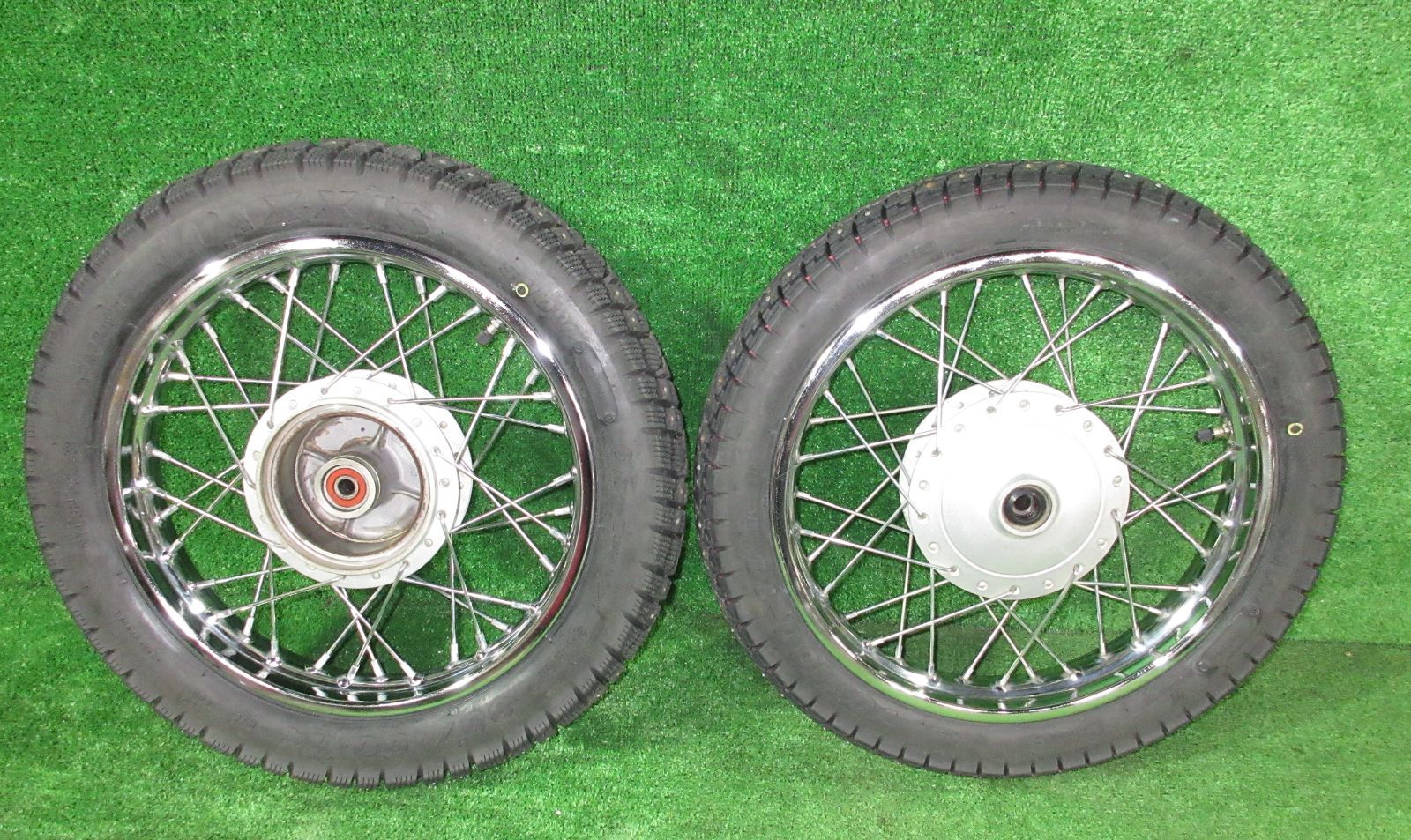 ホンダ スーパーカブ 110 JA10 17インチ フロントホイール タイヤ付き