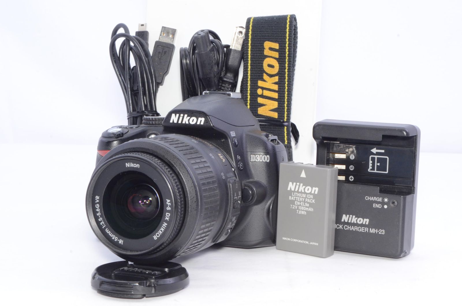 Nikon ニコン D3000 レンズキット - メルカリ