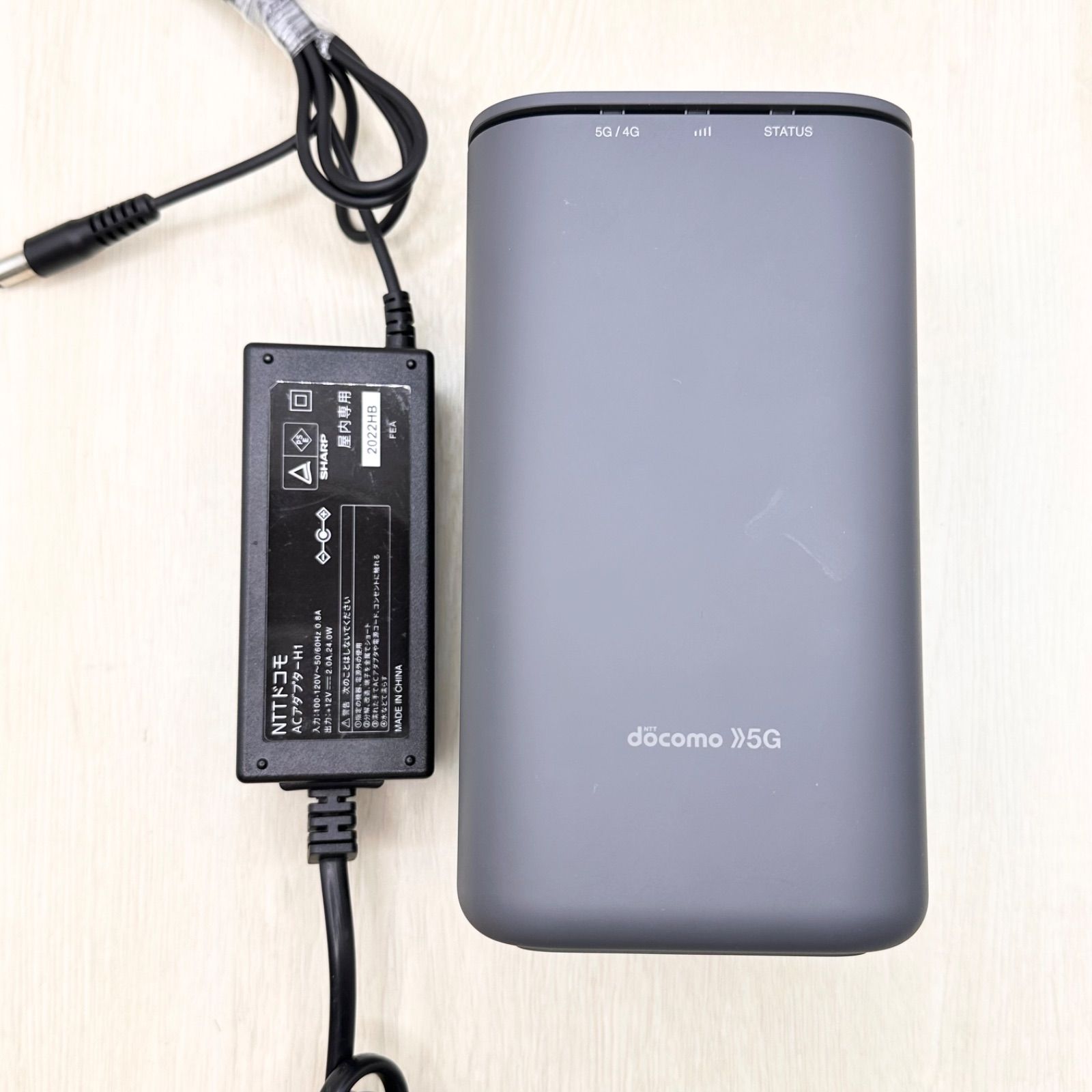 【急募】docomo 5G ホームルーター SHARP HR01 Wi-Fiルーター docomo home 5G HR01 ホームルーター SHARP Wi-Fi - メルカリ