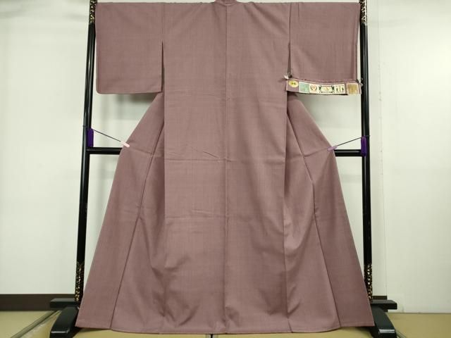 平和屋本店●極上　本場結城紬　重要無形文化財　色無地　濃梅鼠色　証紙付き　逸品　未使用　DZAA6389kh6 平和屋本店○極上 本場結城紬 重要無形文化財 色無地 濃梅鼠色 証紙
