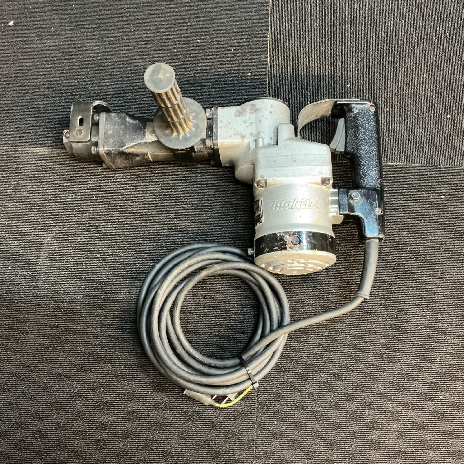 中古】マキタ(makita) 電動ハンマ HM1201 【越谷店】 - メルカリ