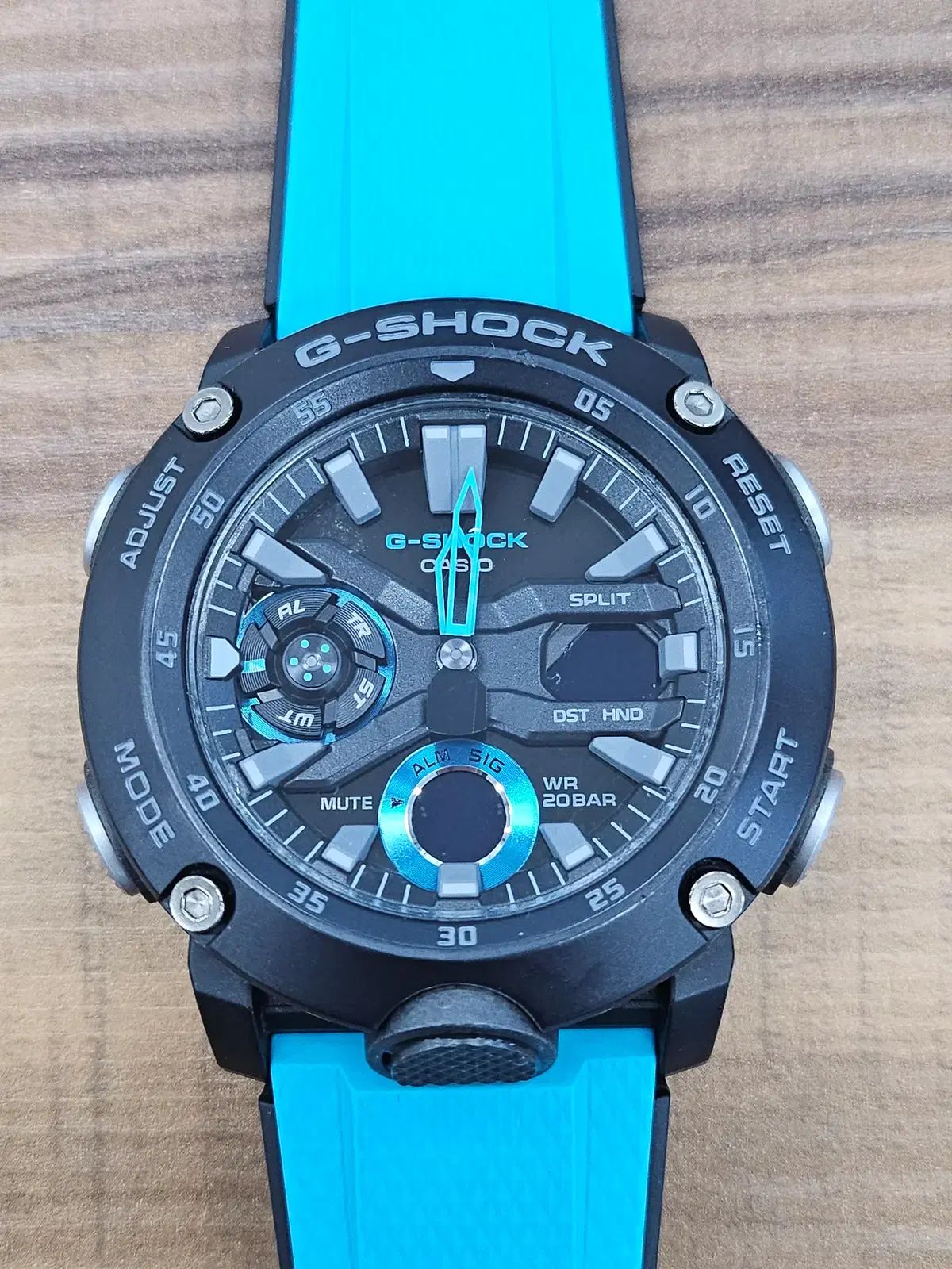 CASIO G-SHOCK GA-2000 ネイビーブルー カーボンコアガード G-Shock 
