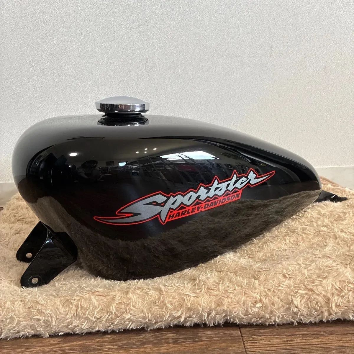 K*）様 Harley Davidson スポスタタンク NO.167 ハーレー スポーツスター タンク - メルカリ
