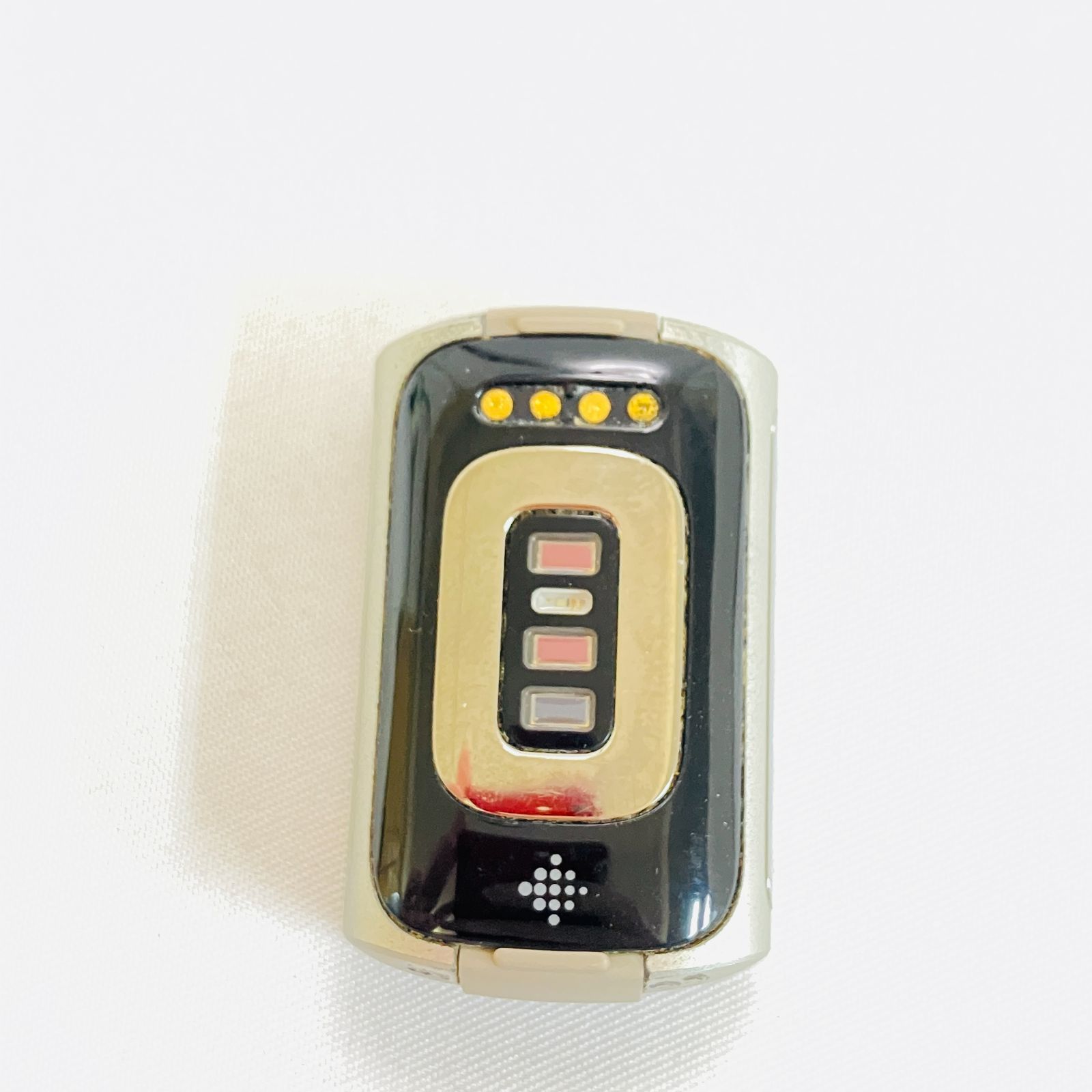 Fitbit Charge 5 ジャンク品 - メルカリ