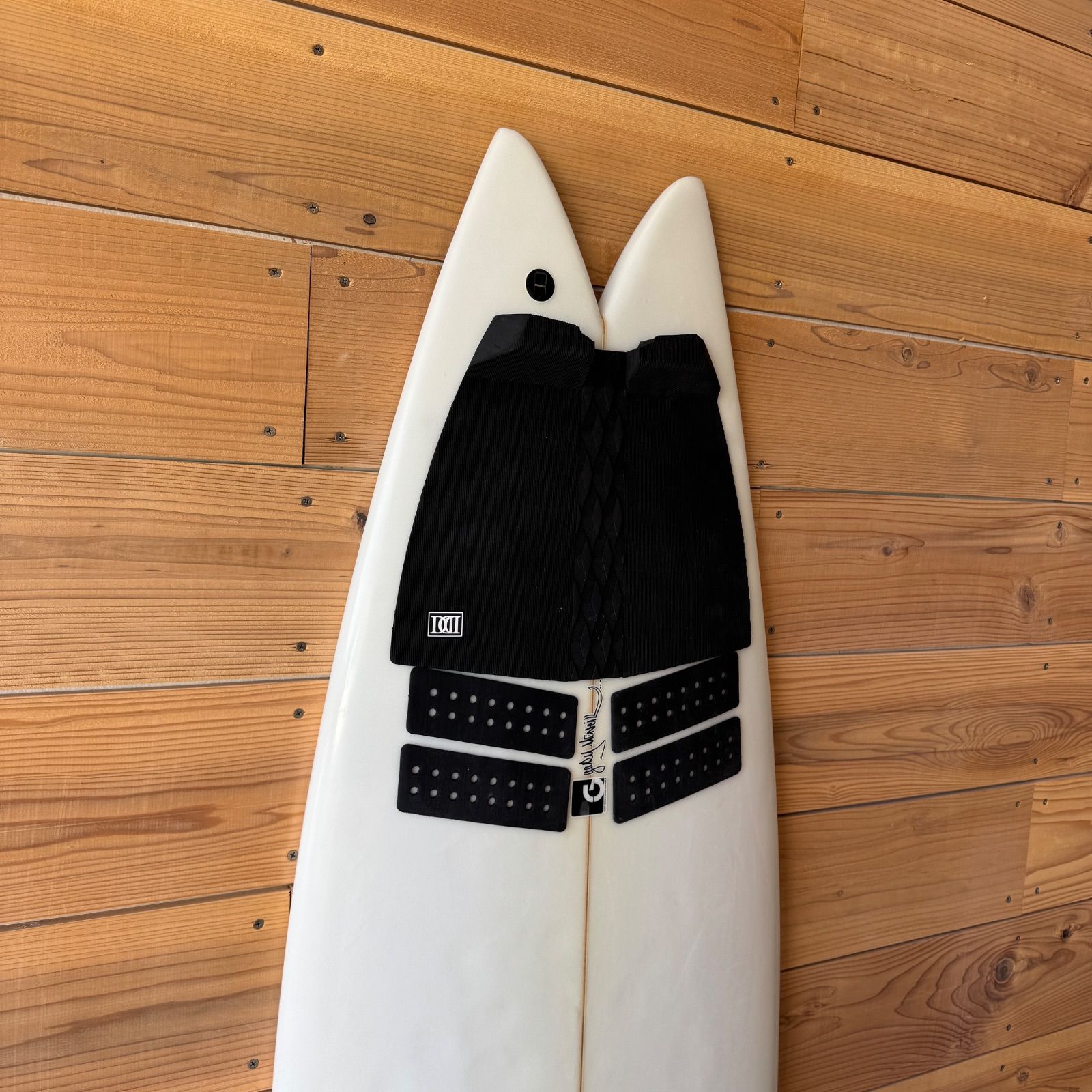 美中古 ギャリーマクニール Gary McNeill Concepts サーフボード RTT