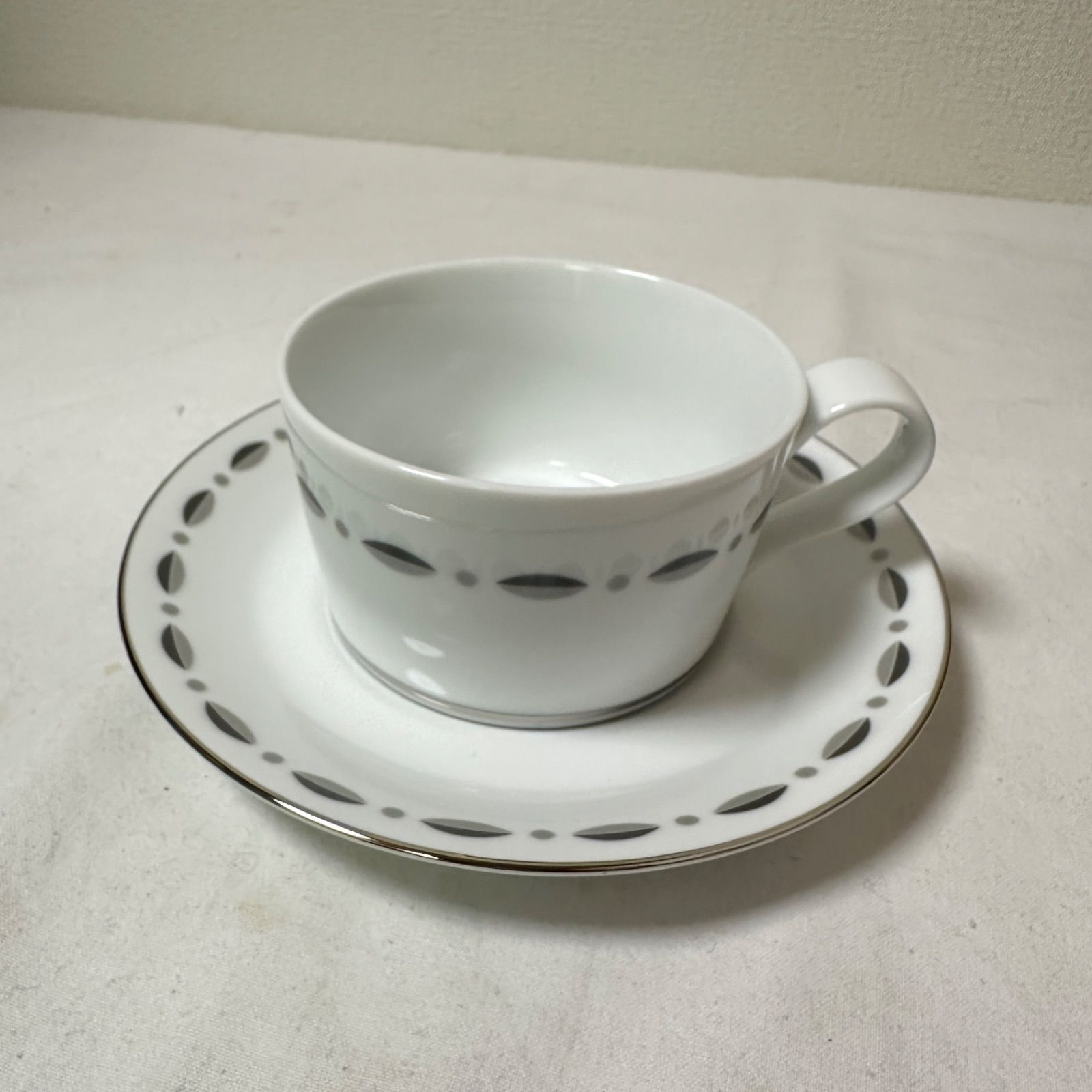 ティファニー コーヒーカップ&ソーサー2客セット未使用 箱 - メルカリ