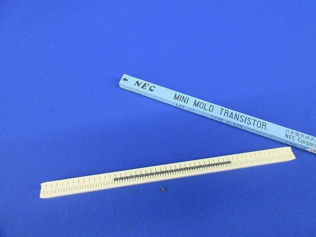 Transistor 25個入 2SK520-L インテリア/住まい/日用品 その他 Transistor 25個入 2SK520-L