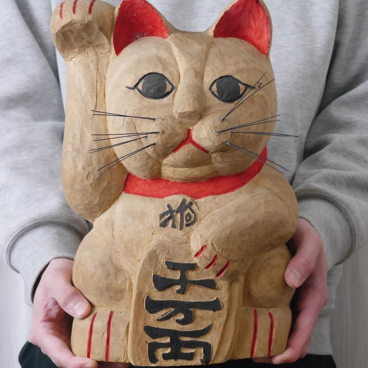 招き猫 木彫り 希少・一点もの 特大 木彫り 招き猫 右手を挙げた金運