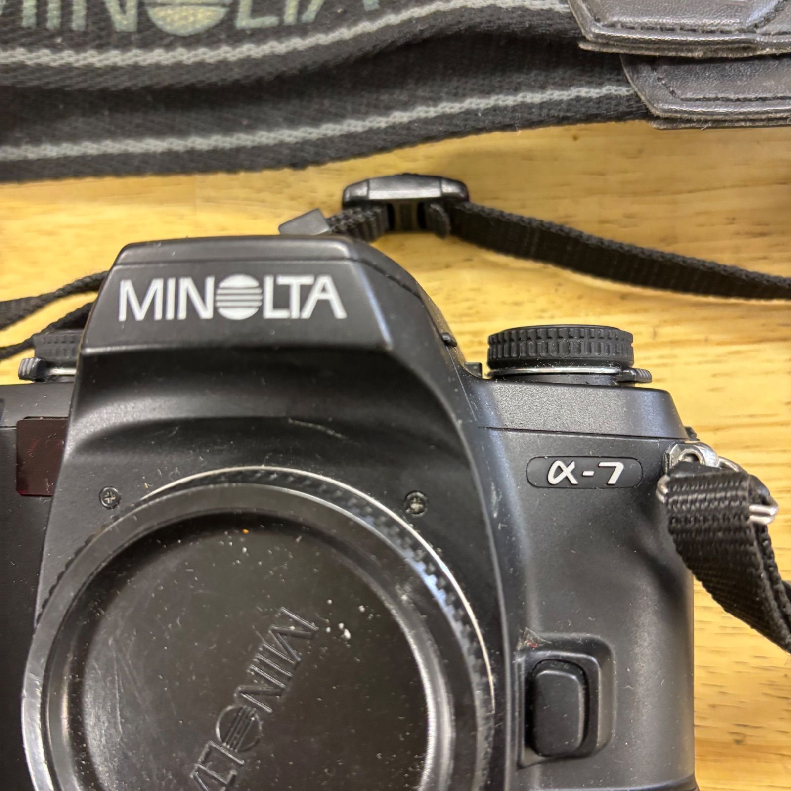 希少・名機】 ミノルタ MINOLTA α-7 / α7 ボディ + VC-7 縦位置