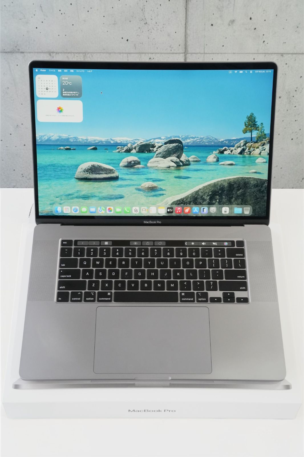 MacBook Pro 16 MacBook Pro 16