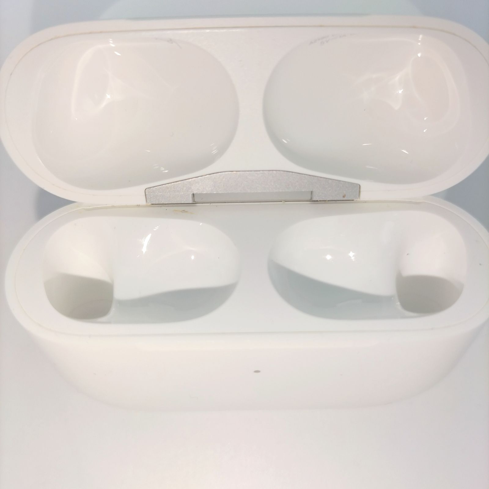 AirPods Pro エアポッズ プロ A2190 【公式通販】