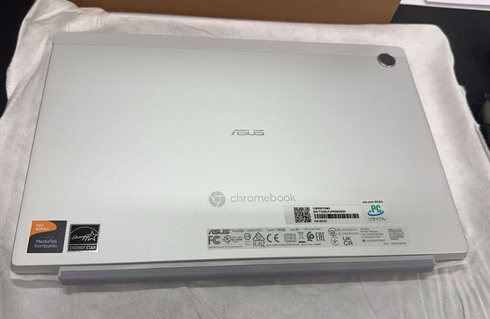 美品】ASUS Chromebook CM3001DM2A-R70239 キーボード付 - メルカリ