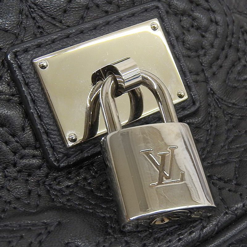 Buy from Japan Easily