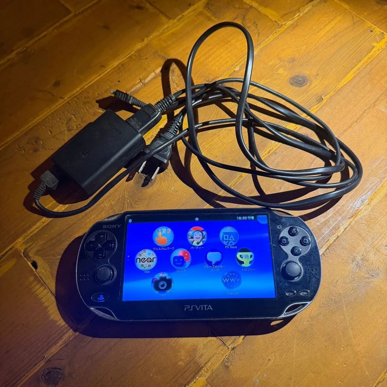 動作OK】PS Vita (PCH-1000) クリスタル・ブラック 豪華ソフト4本 