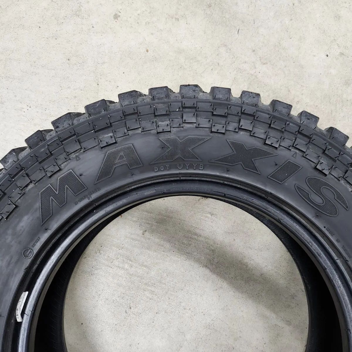 ?ジムニー マッドタイヤ 185/85R16LT 105/103L 4本セット - メルカリ