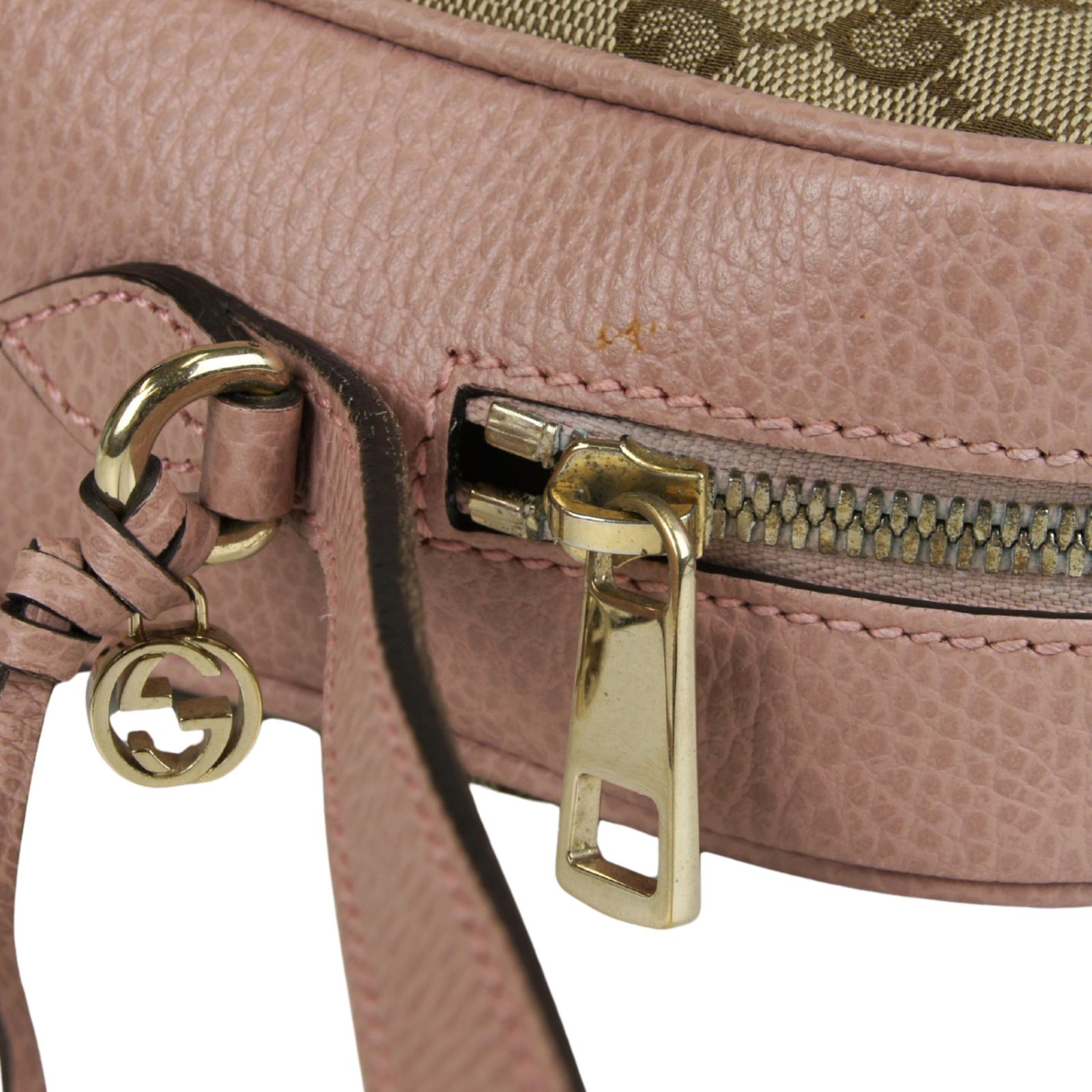 GUCCI グッチ GGキャンバス ショルダーバッグ 斜め掛け ショルダー 