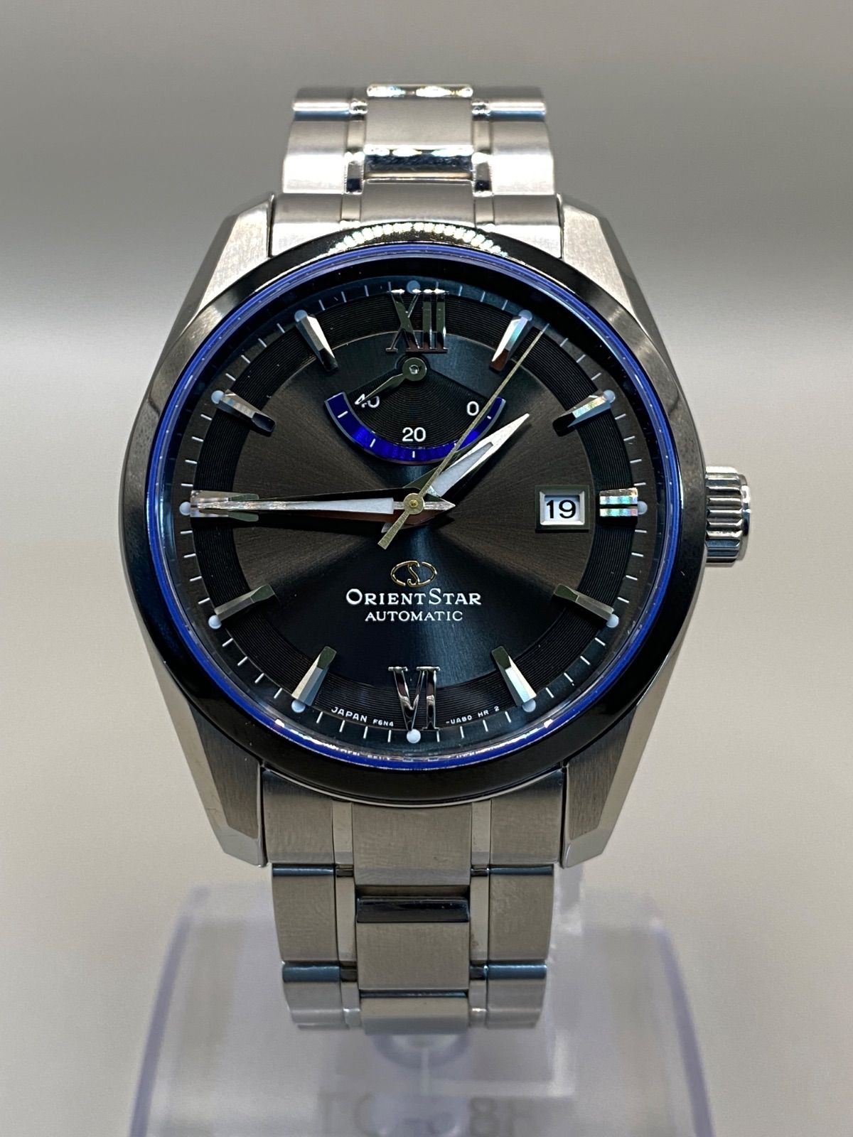 [美品] オリエントスター F6N4-UAB0 裏スケ チタン 自動巻 美品] ORIENT STAR オリエントスター デイト F6N4-UAB0 裏スケ黒文字盤