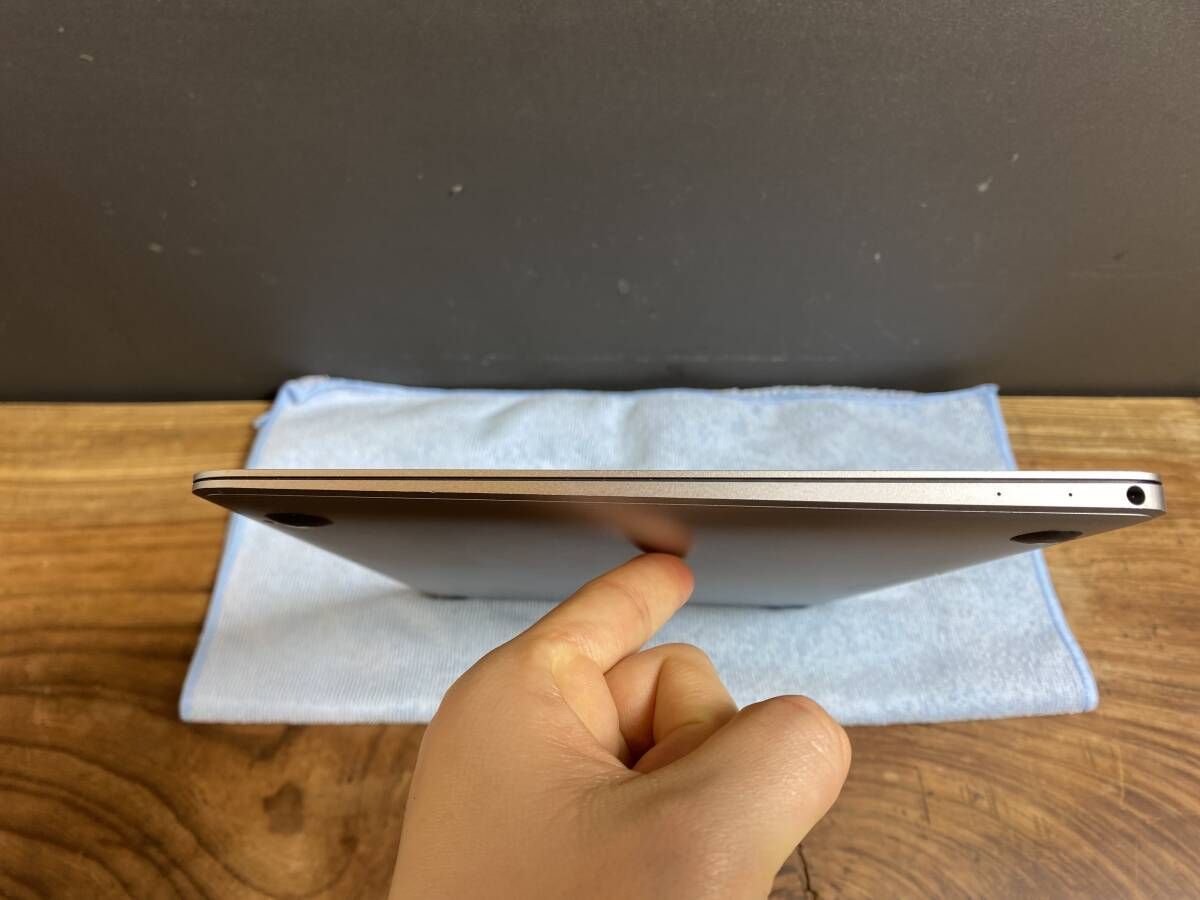 MacBook 12インチ 2017 16GB SSD256GB Win11 Office2024 - メルカリ