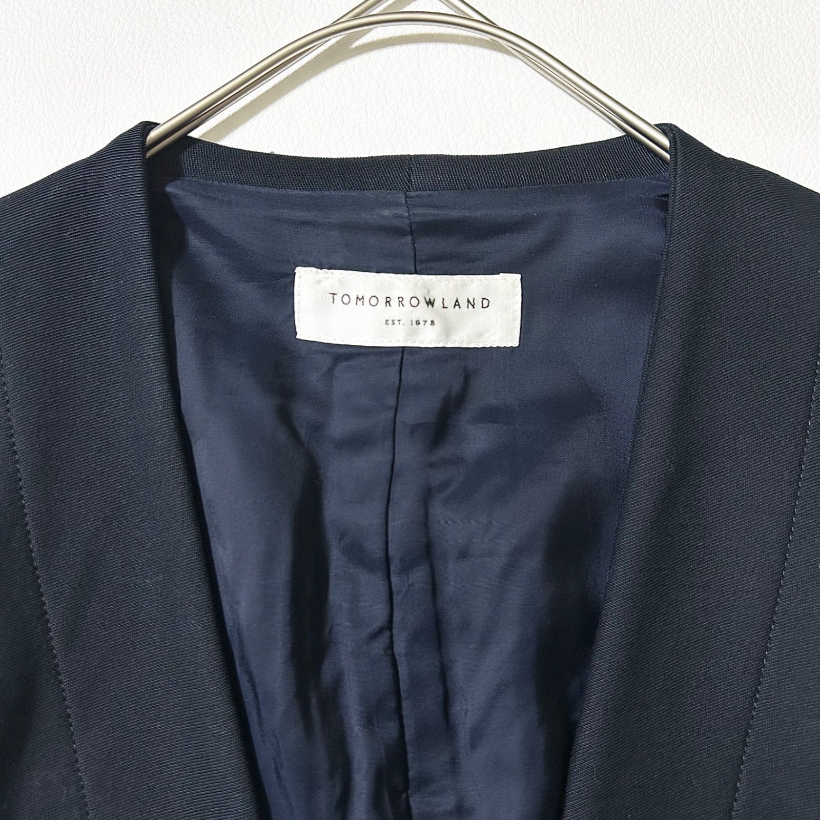 3338y【美品】トゥモローランド ノーカラージャケット 紺 S 日本製 