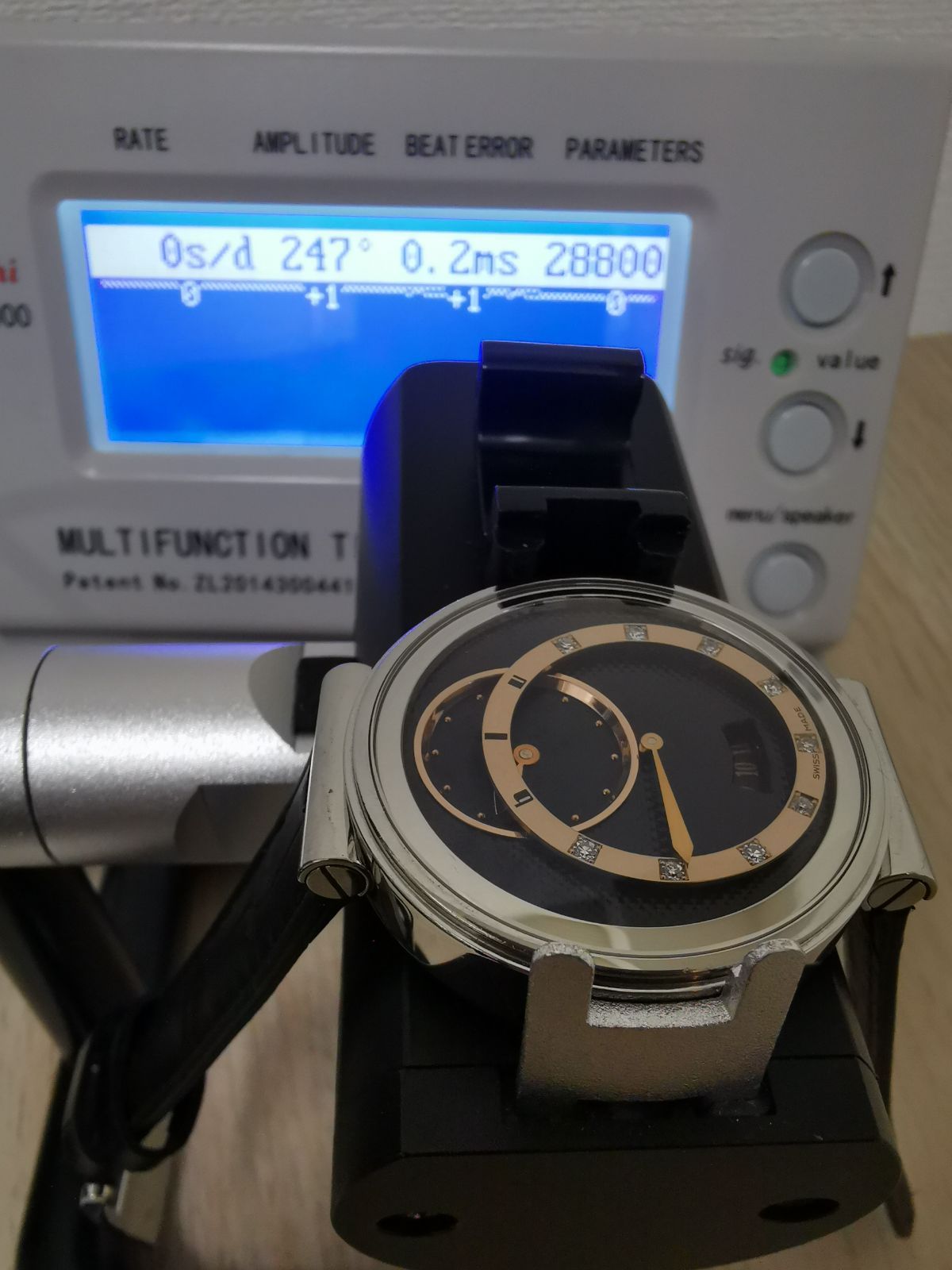 39mm 自動巻き