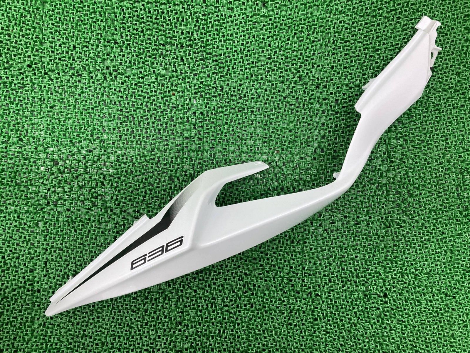 バイク ZX-6R シートカウル 右 パール 36041-0051 カワサキ 純正
