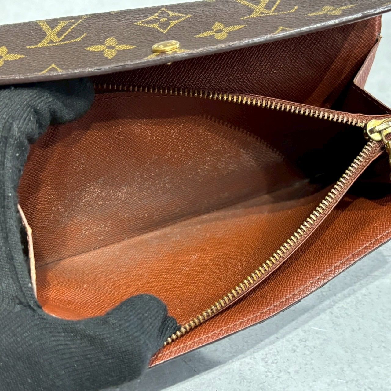 小物 LOUIS VUITTON ルイヴィトン モノグラム 長財布 ポルトフォイユ 