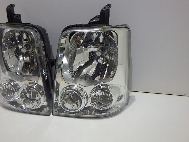 新品，大得価 エヴリィ ヘッドライト左右 ハロゲン DA64W レベ付
