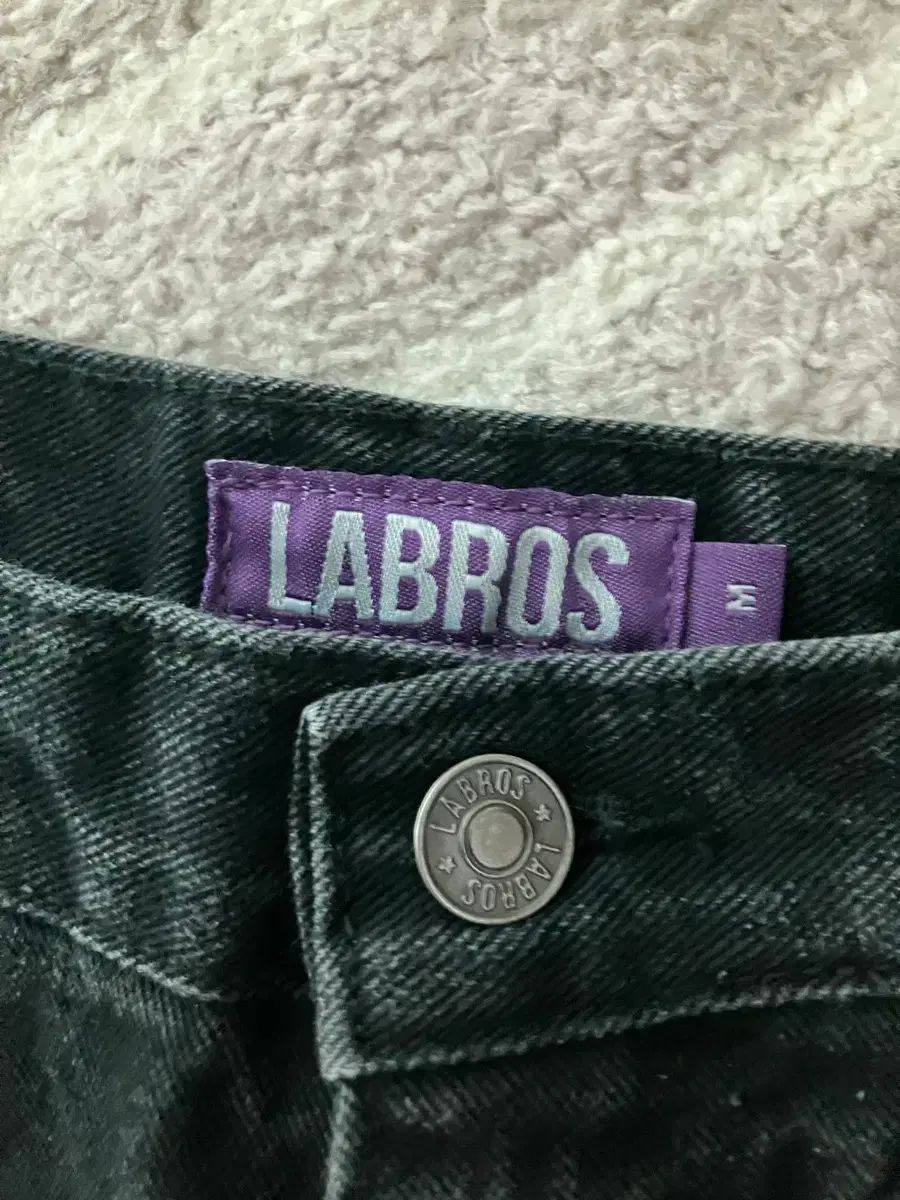 格安，人気 LABROS ラブロス デイジー ベギジーン デニム ブラック 