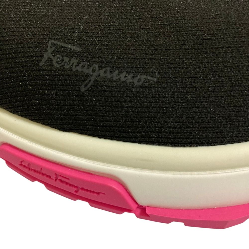 良品 Salvatore Ferragamo サルヴァトーレフェラガモ ソックス 良品 Salvatore Ferragamo サルヴァトーレフェラガモ ソックス
