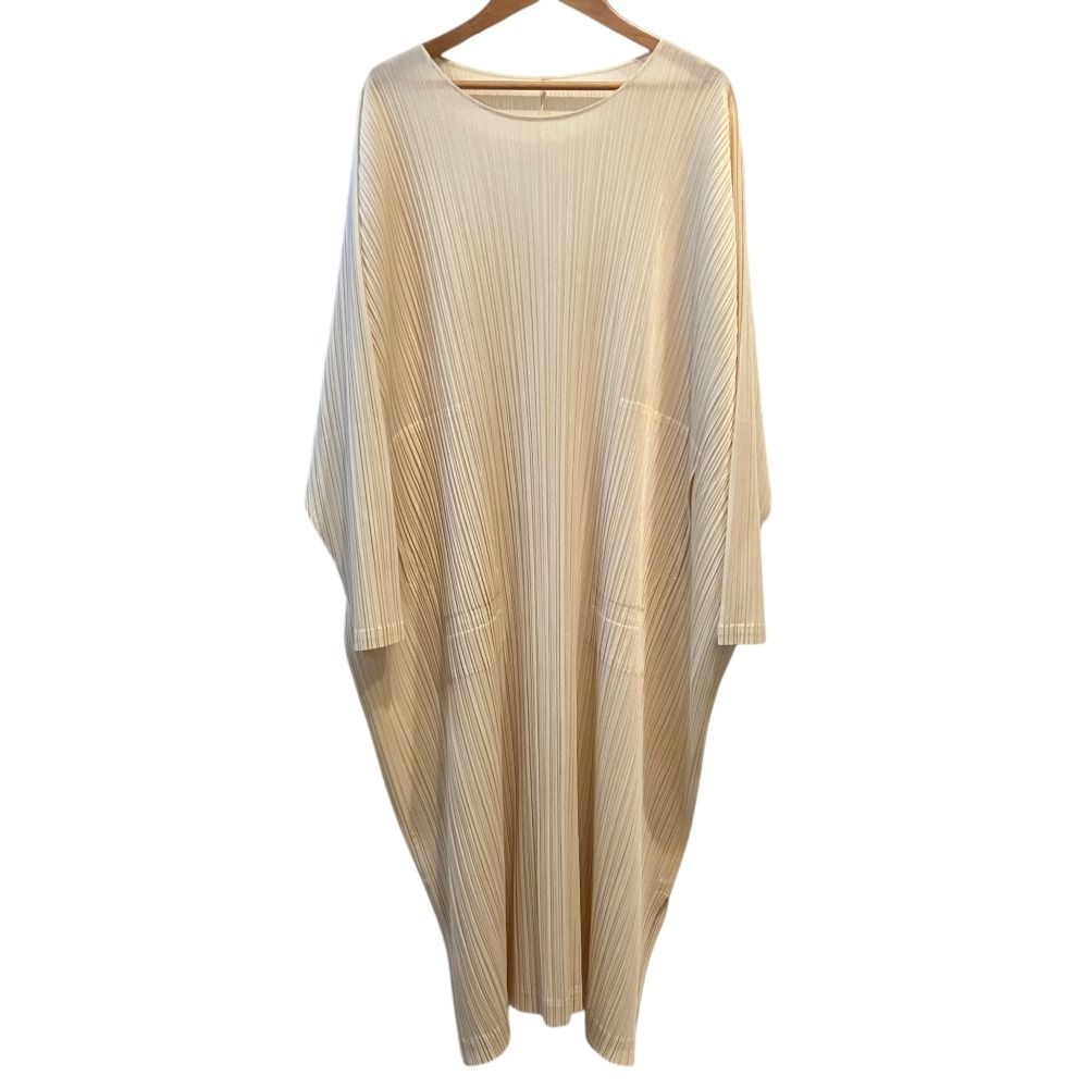 美品/PLEATS PLEASE/イッセイミヤケ/蝶柄/ワンピース/サイズ4 美品 PLEATS PLEASE ISSEY MIYAKE プリーツプリーズ イッセイミヤケ