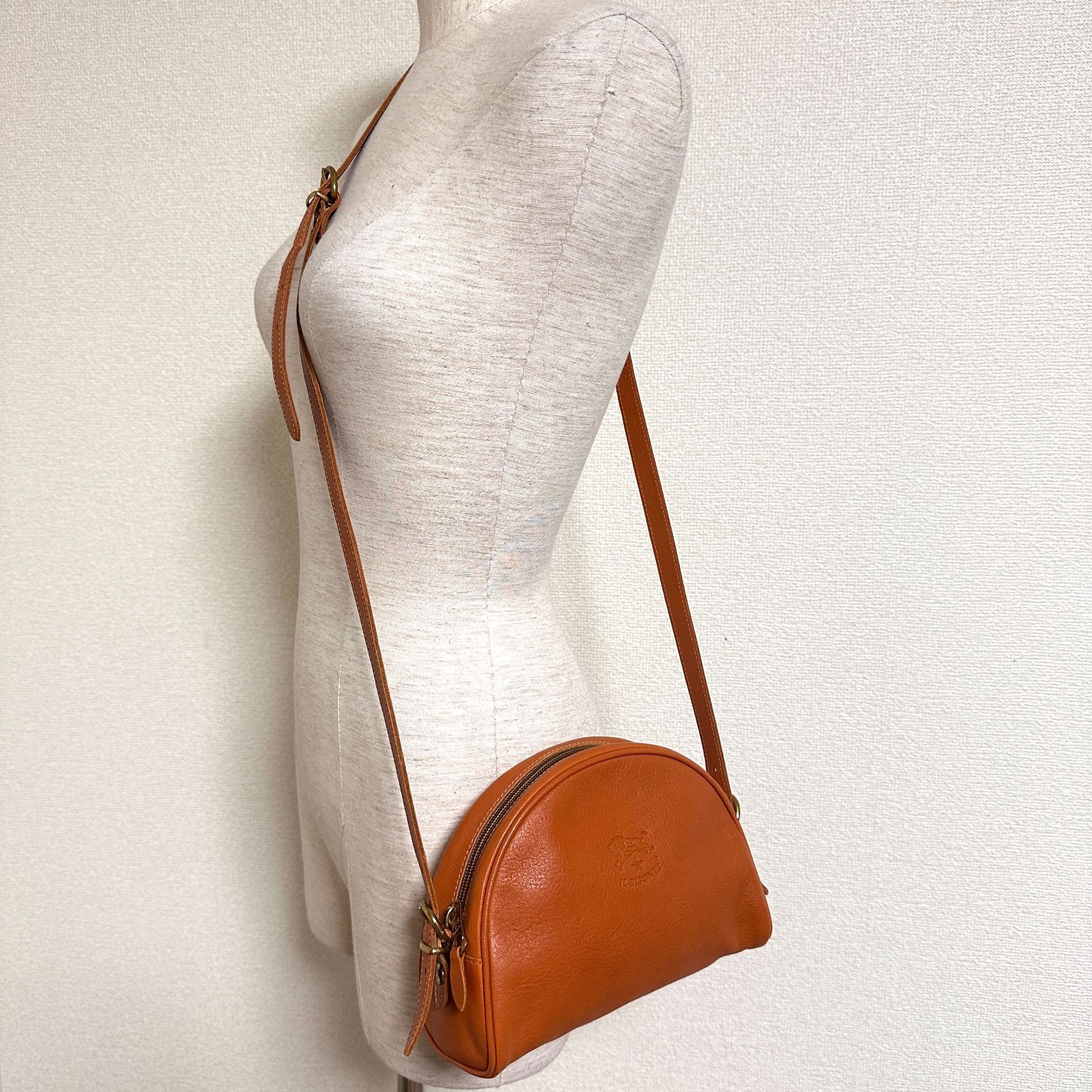 美品 イルビゾンテ IL BISONTE クロスボディバッグ ミニショルダー 