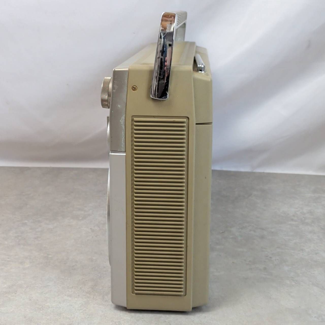 昭和レトロ　ナショナルRX-5500ラジカセ ラジカセ ナショナル RX-5500 シルバー 昭和レトロ - メルカリ