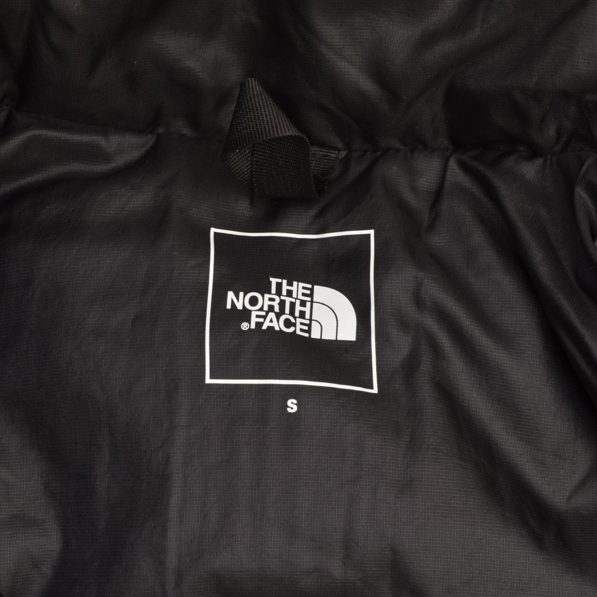 THENORTHFACE】ND92243 アコンカグアベストダウンベスト - メルカリ