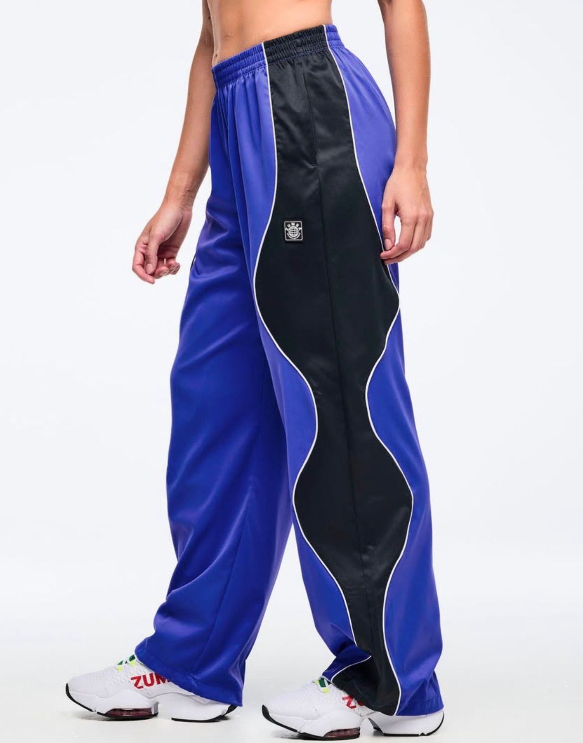 Latin Movement Wavy Track Pants ズンバ 正規品 ZUMBA - メルカリ