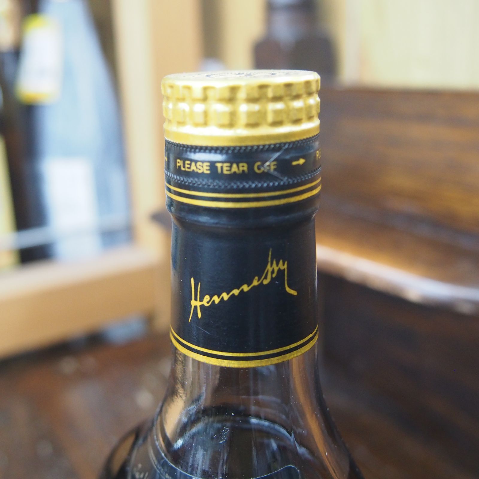 飲料・酒 未開栓 ヘネシー 700ml XO 金キャップ クリアボトル Hennessy