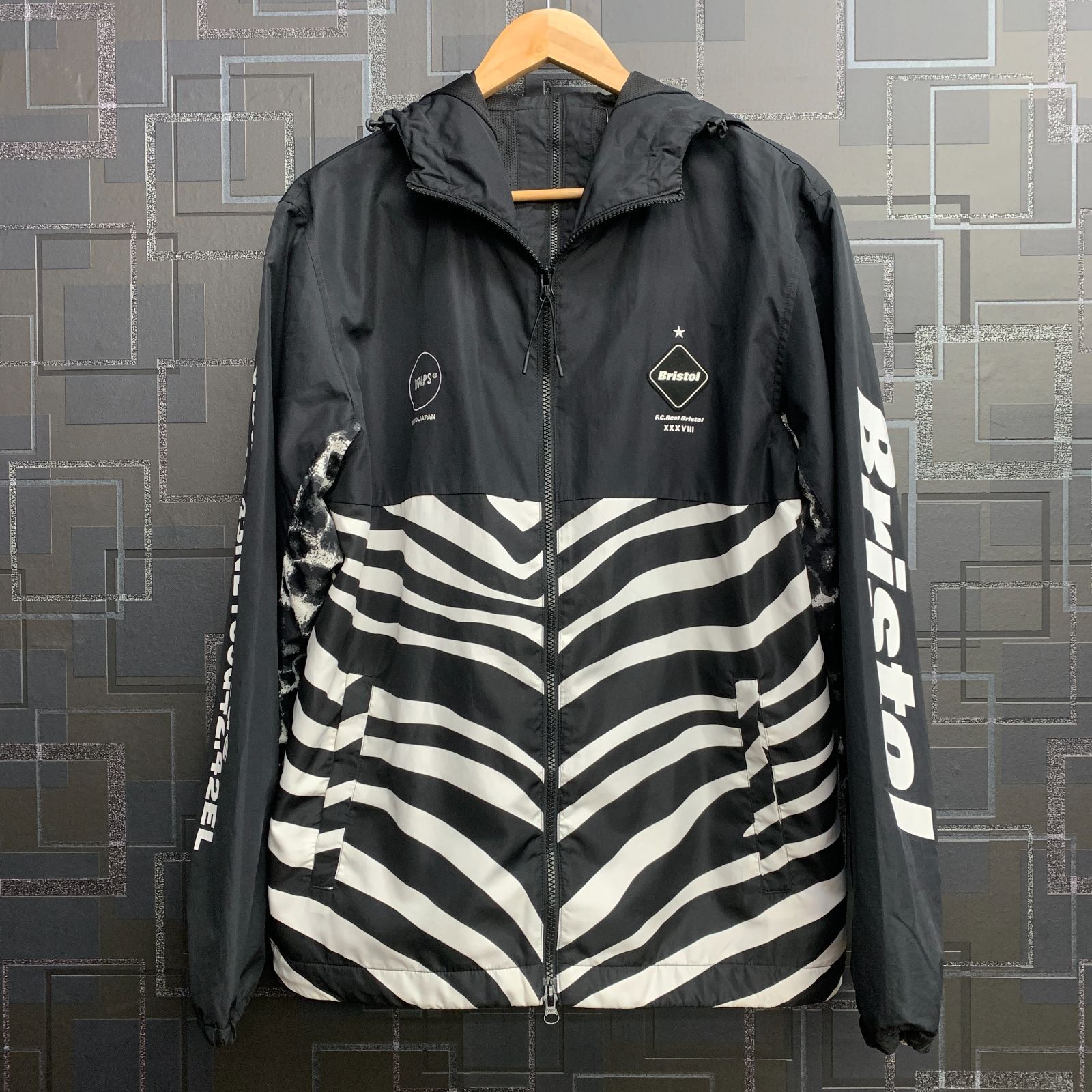 F.C.Real Bristol× WTAPS エフシーレアルブリストル ジャケット 