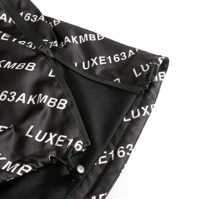 エーケーエム AKM LUXE163 DIAGONAL LOGO PULL BREAKER 総柄 ハーフ 