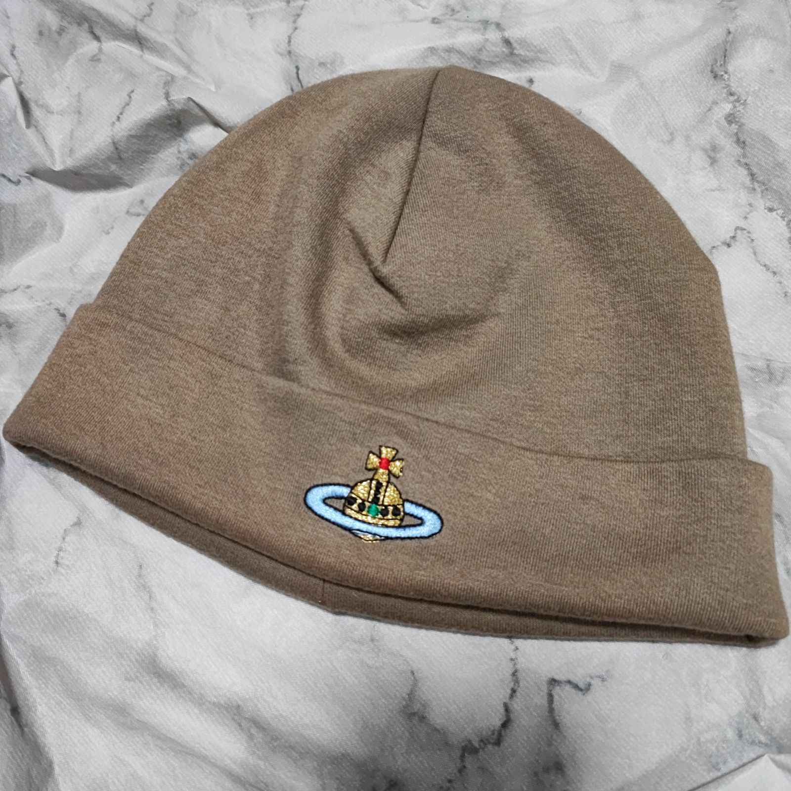 Vivienne Westwood コットンニット帽 ビーニー ベージュ 刺繍 Vivienne Westwood コットンニット帽 ビーニー ベージュ 刺繍 - メルカリ