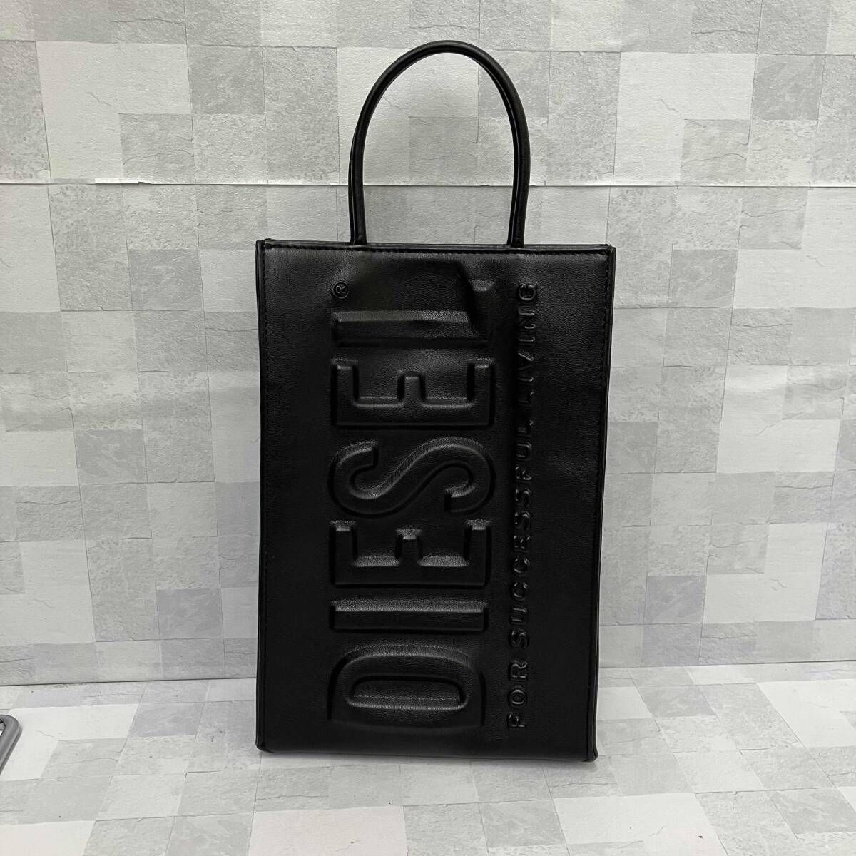 DIESEL ディーゼル ショルダーバッグ 2wayフェイクレザー ブラック 