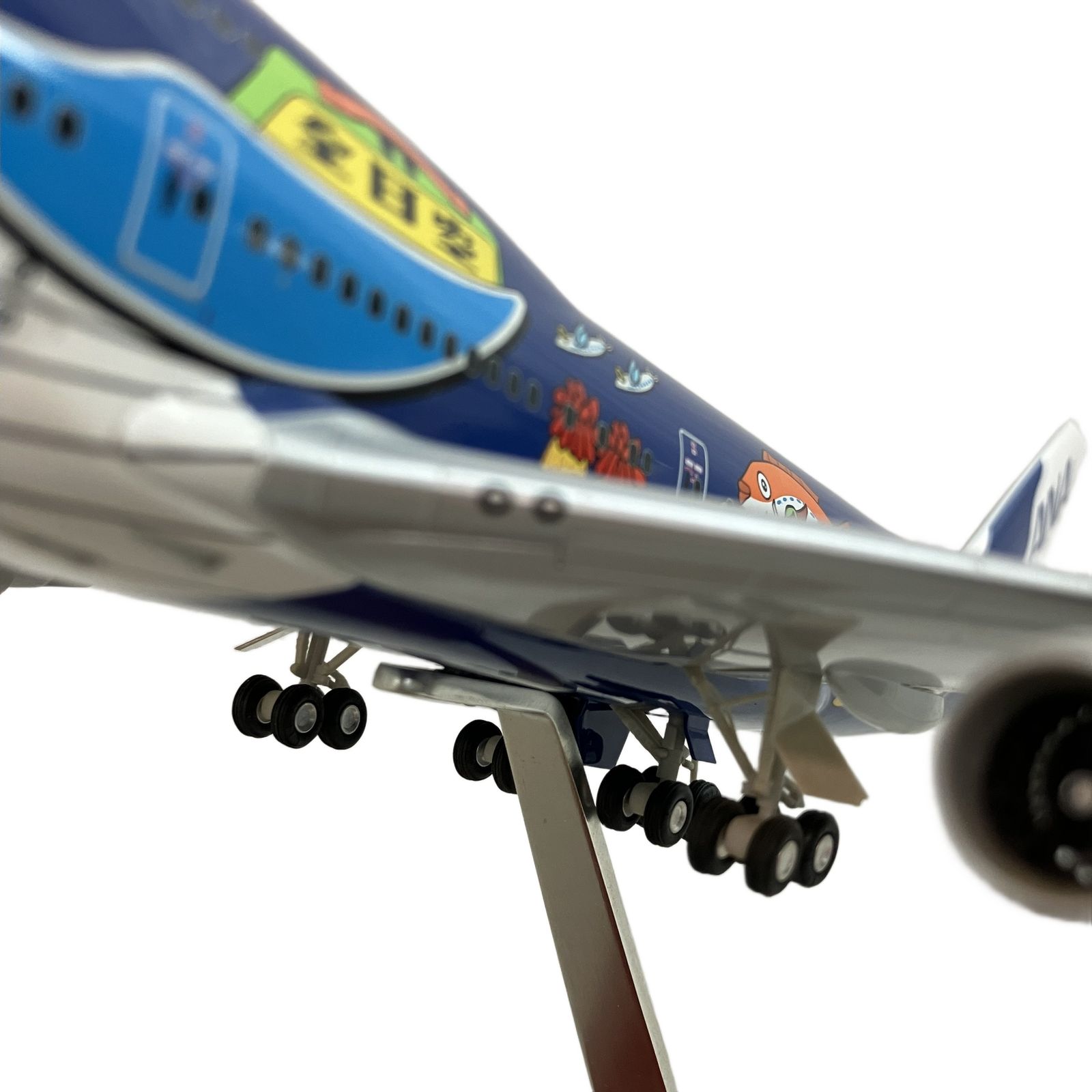 全日空商事 1/200 NH20059 ANA ボーイング B747-400 マリンジャンボ