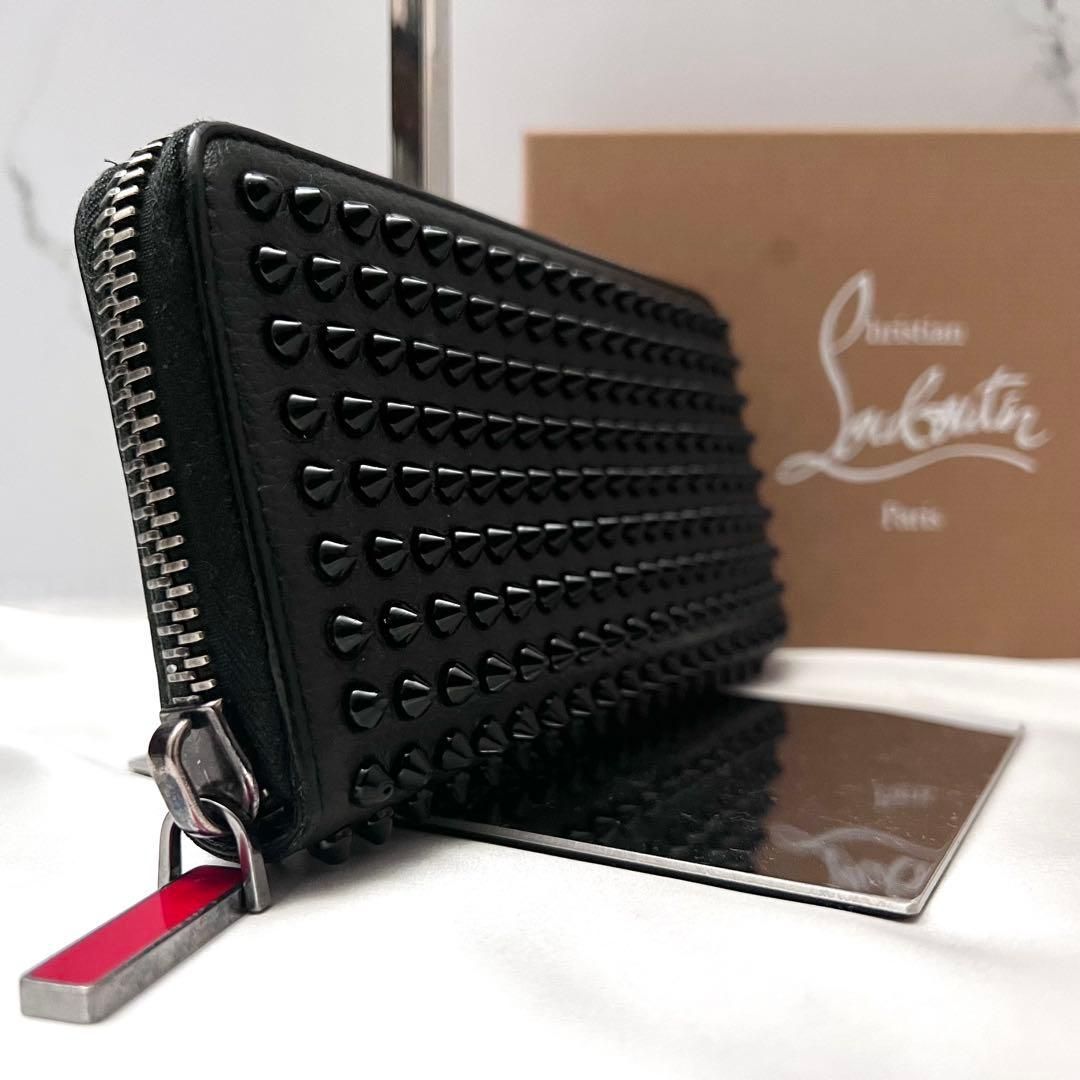クリスチャンルブダン　パネトーネ　スパイクスタッズ長財布 黒　レザー Christian Louboutin（クリスチャンルブタン） 財布 メンズ ブランド