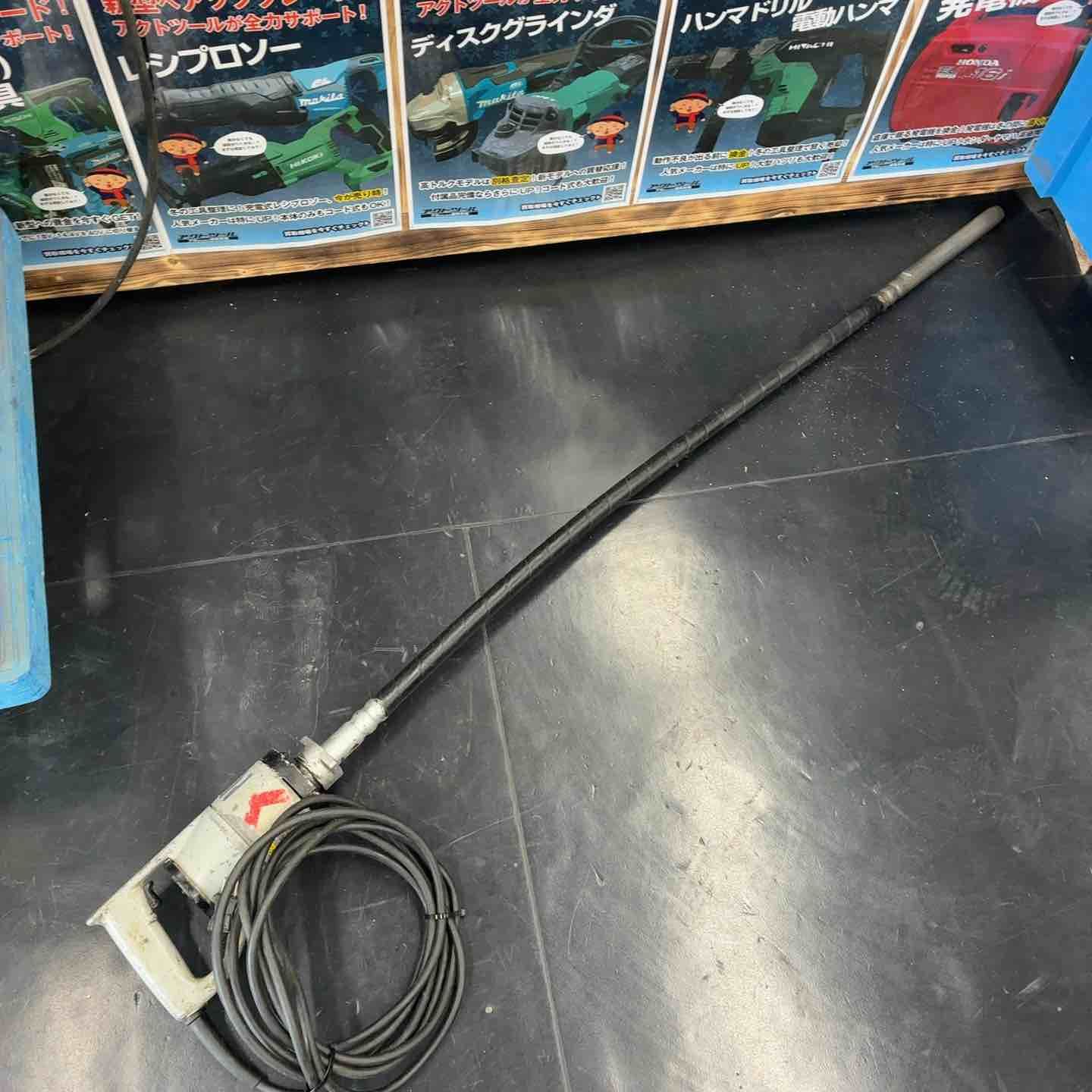 【中古品】 エクセン(EXEN) コンクリートバイブレータ E28FPA 【藤沢店】 中古品】 エクセン(EXEN) コンクリートバイブレータ E28FPA 【藤沢店