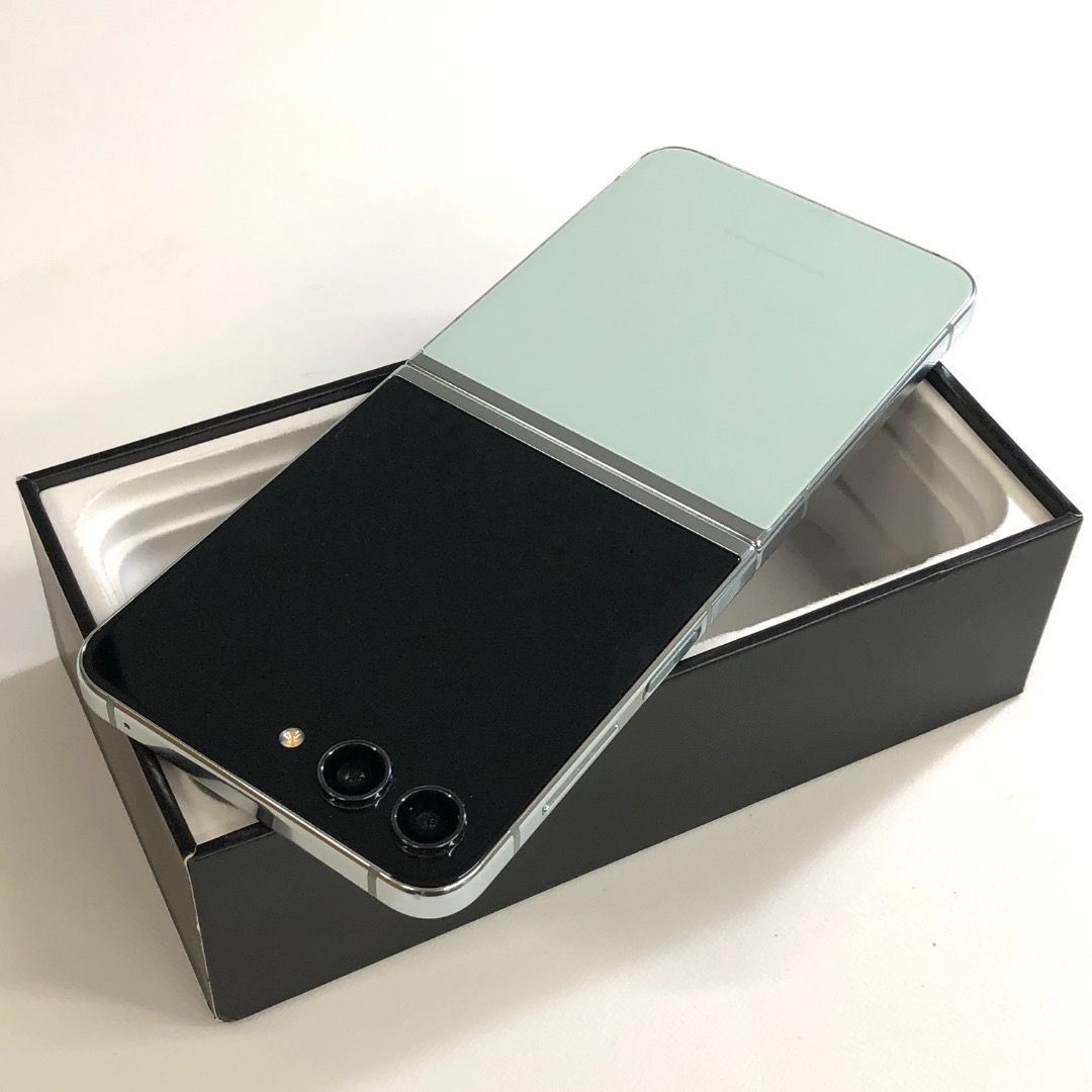 Galaxy Flip 5｜512GB｜SIMフリー　ジャンク品 ジャンク Galaxy Z Flip5 SIMフリー 判定【外装綺麗】 SAMSUNG
