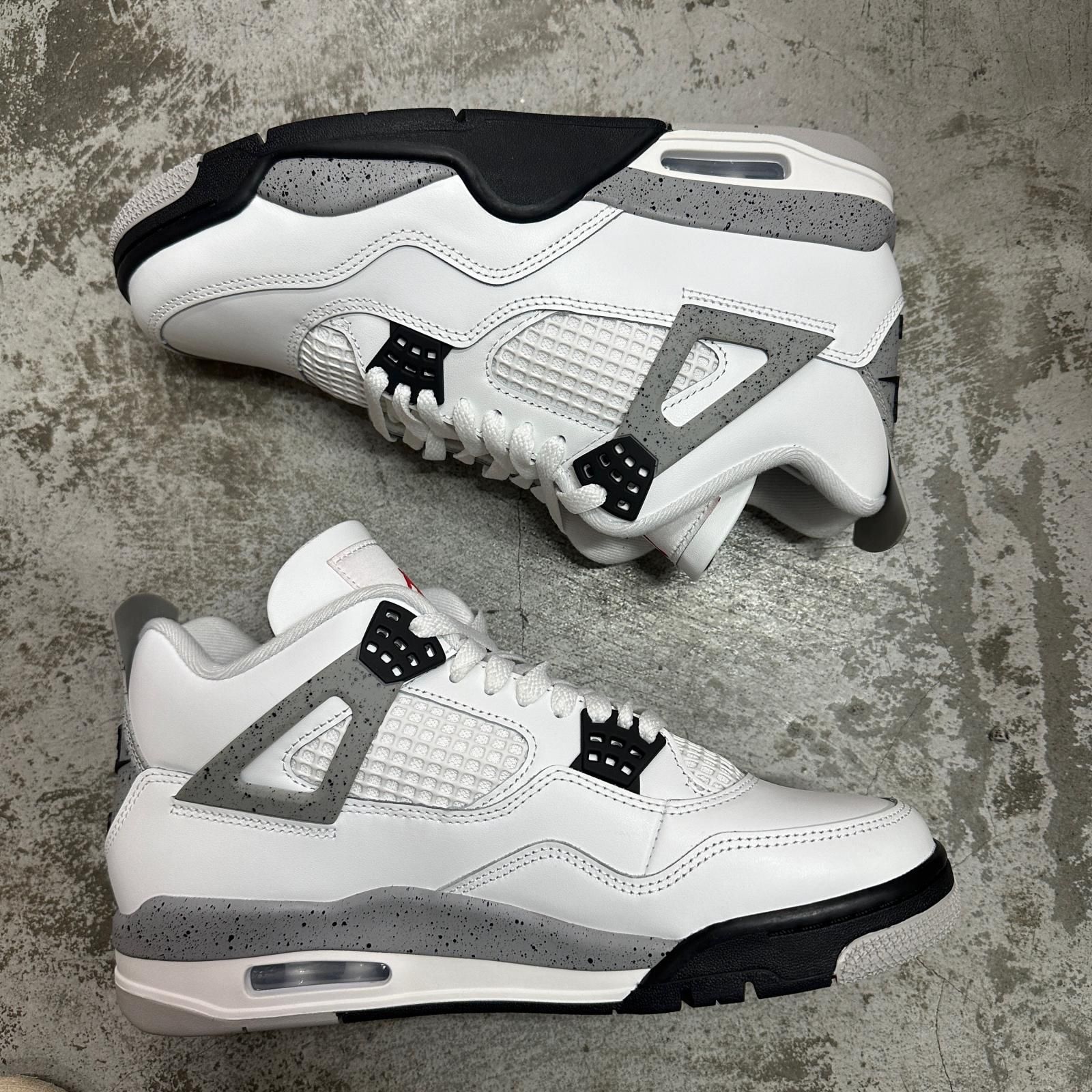 未使用 NIKE Air Jordan 4 Retro WhiteCement エアジョーダン4 レトロ 